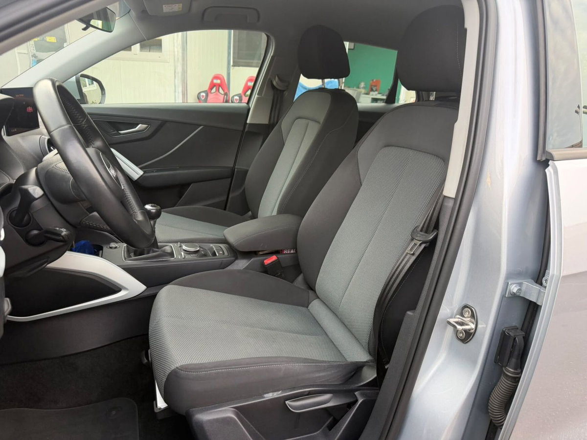 Audi Q2 Q2 30 TDI Business (19)