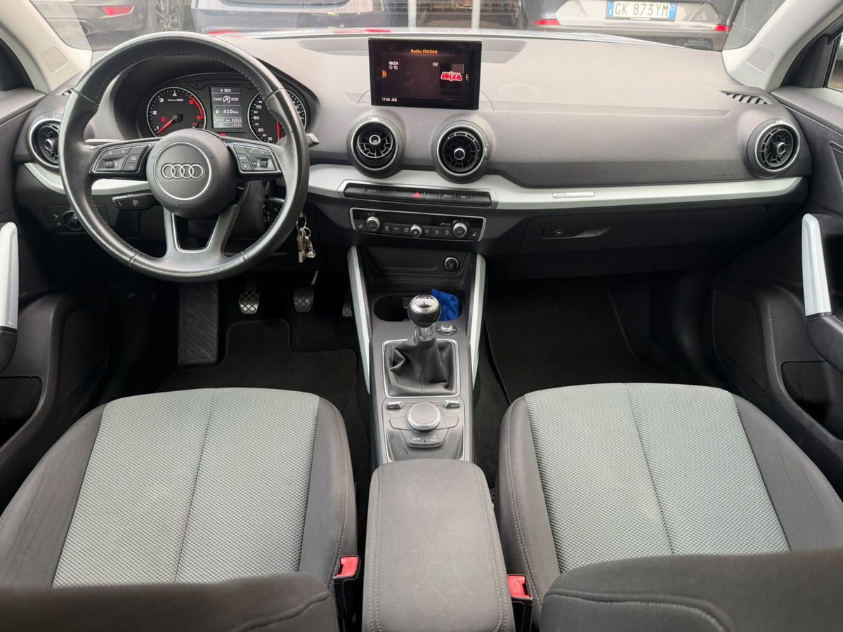 Audi Q2 Q2 30 TDI Business (9)