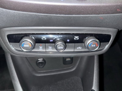 Opel Crossland X 1.5 ECOTEC D 102 CV Start&Stop Innovation (18)