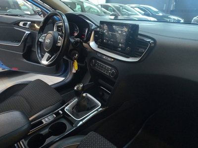 Kia XCeed 1.0 T-GDi GPL Style (10)
