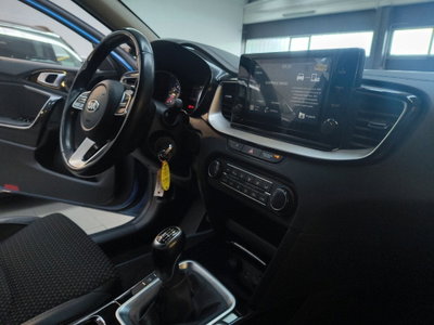 Kia XCeed 1.0 T-GDi GPL Style (12)