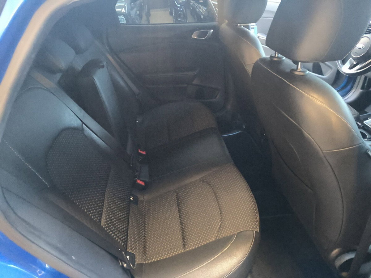 Kia XCeed 1.0 T-GDi GPL Style (13)