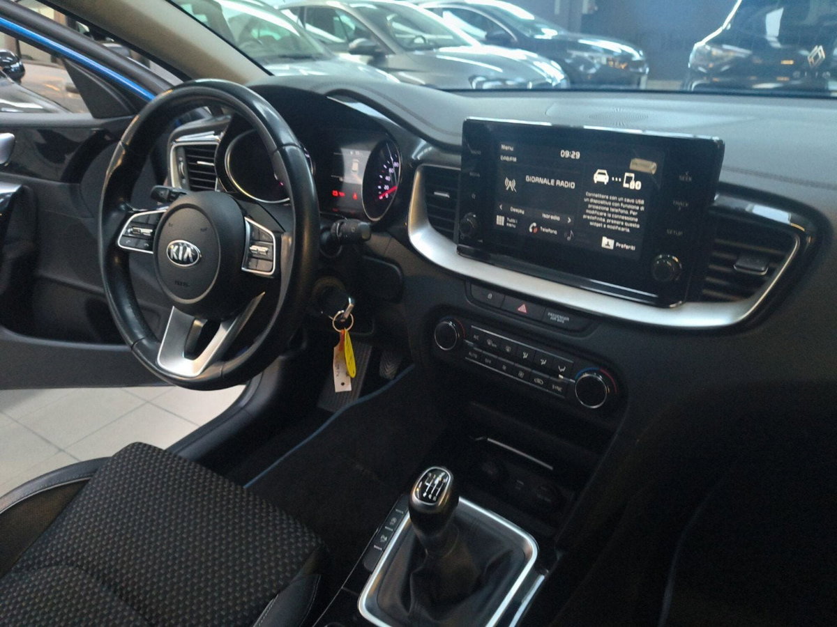 Kia XCeed 1.0 T-GDi GPL Style (14)