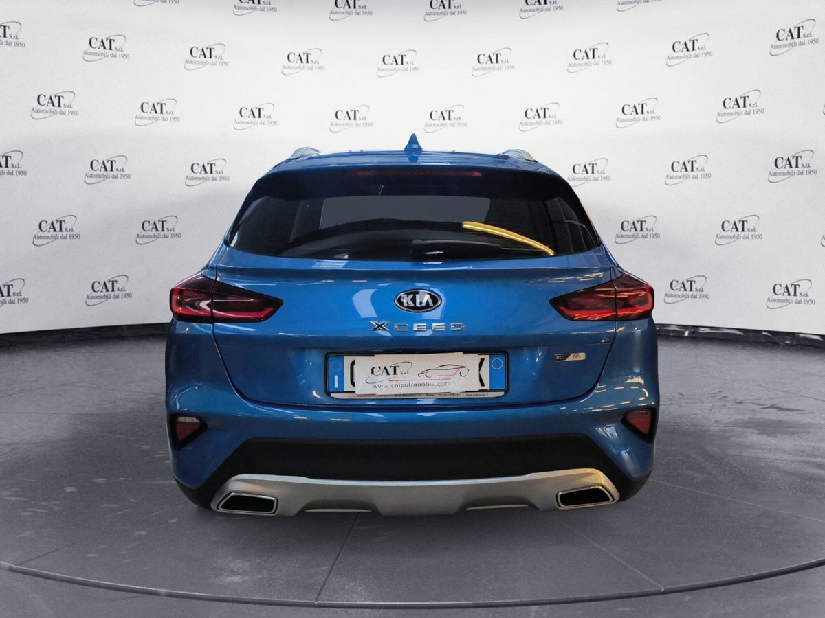 Kia XCeed 1.0 T-GDi GPL Style (8)