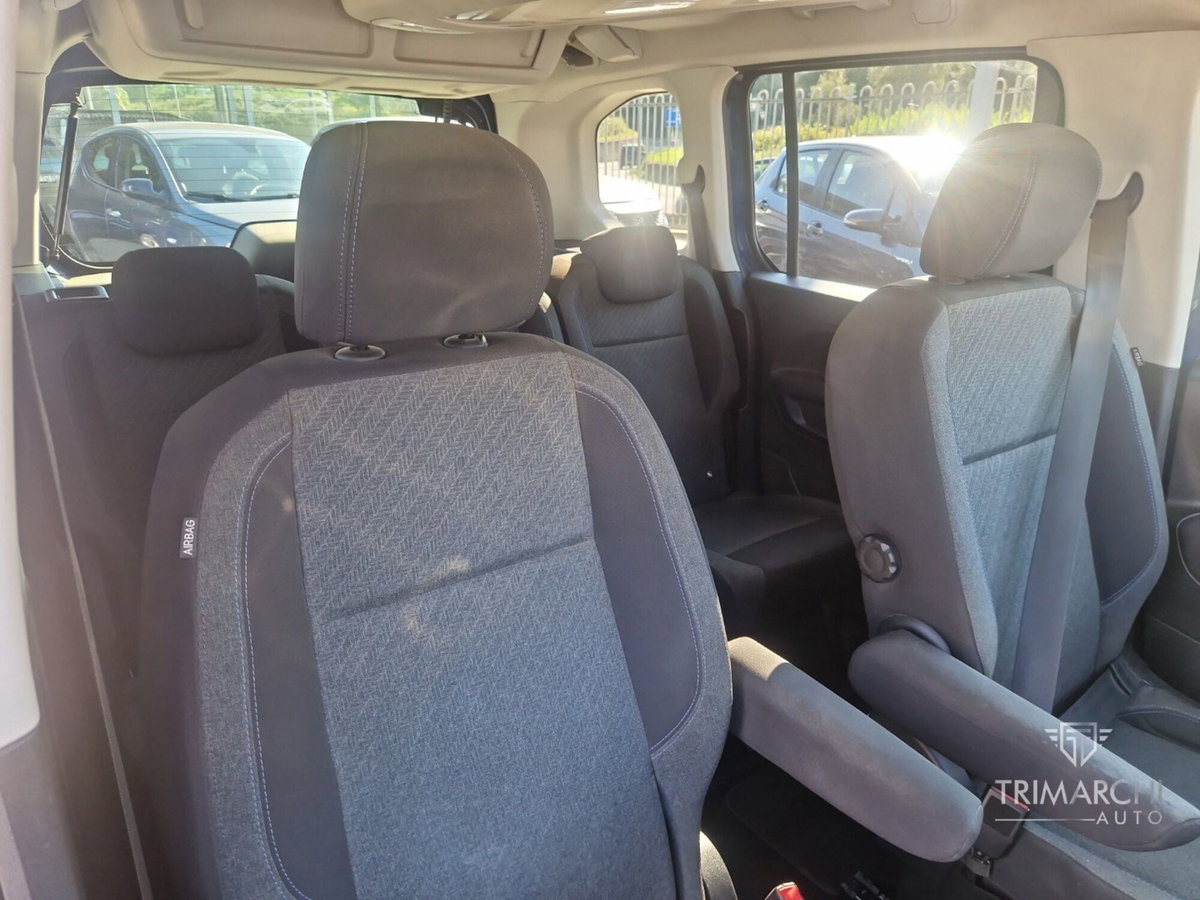 Fiat e-Doblò combi N1 M 50kwh (6)