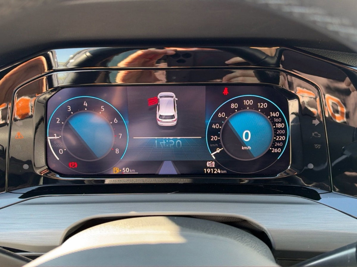 Volkswagen Golf 1.5 TSI EVO ACT Style (15)