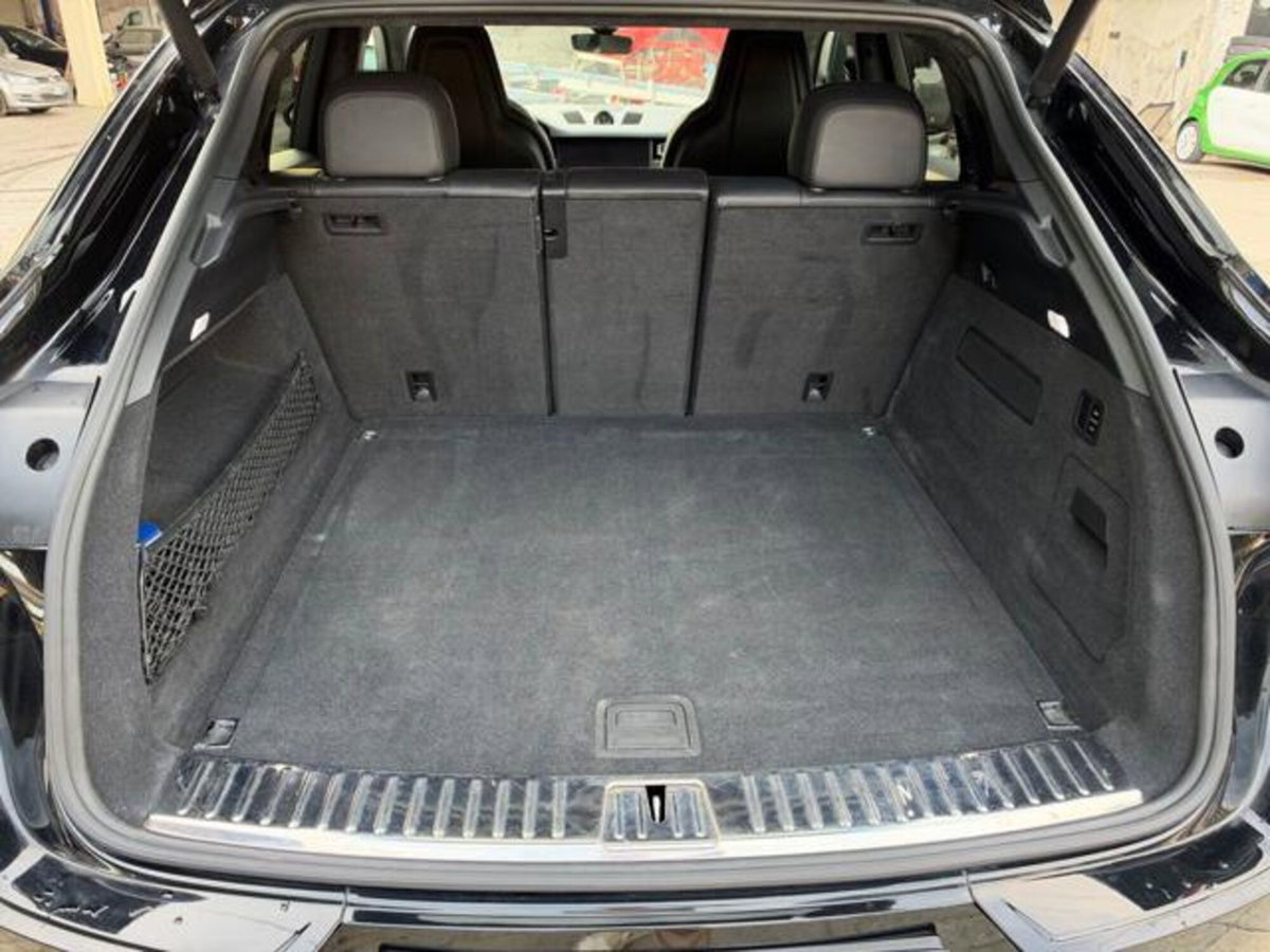 Porsche Cayenne Coupé 3.0 V6 (10)