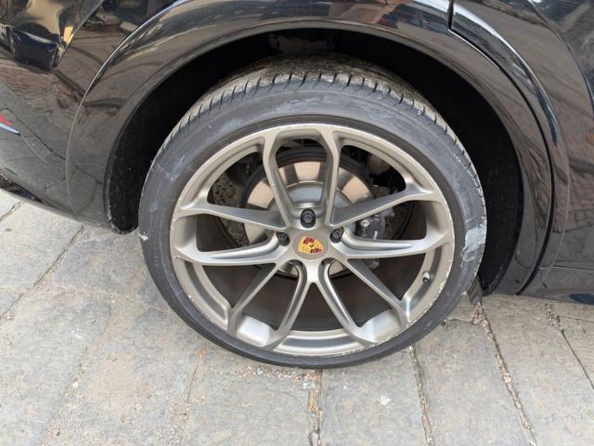 Porsche Cayenne Coupé 3.0 V6 (14)