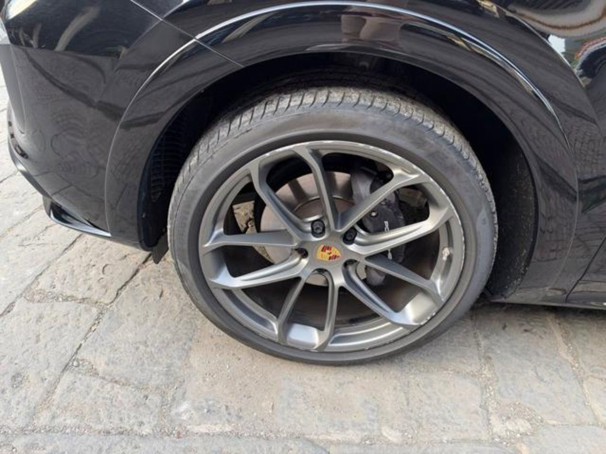 Porsche Cayenne Coupé 3.0 V6 (16)