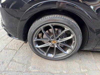 Porsche Cayenne Coupé 3.0 V6 (16)