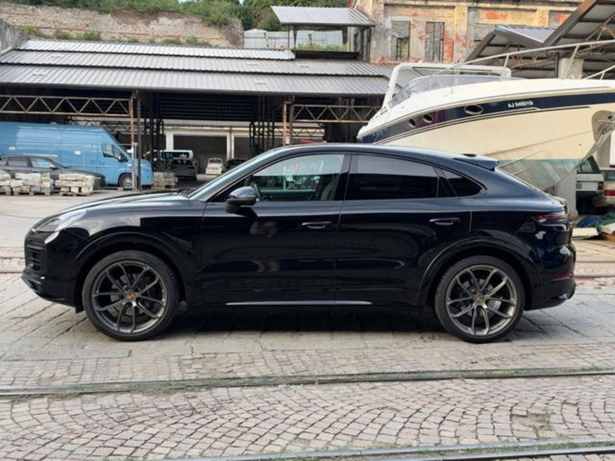 Porsche Cayenne Coupé 3.0 V6 (3)