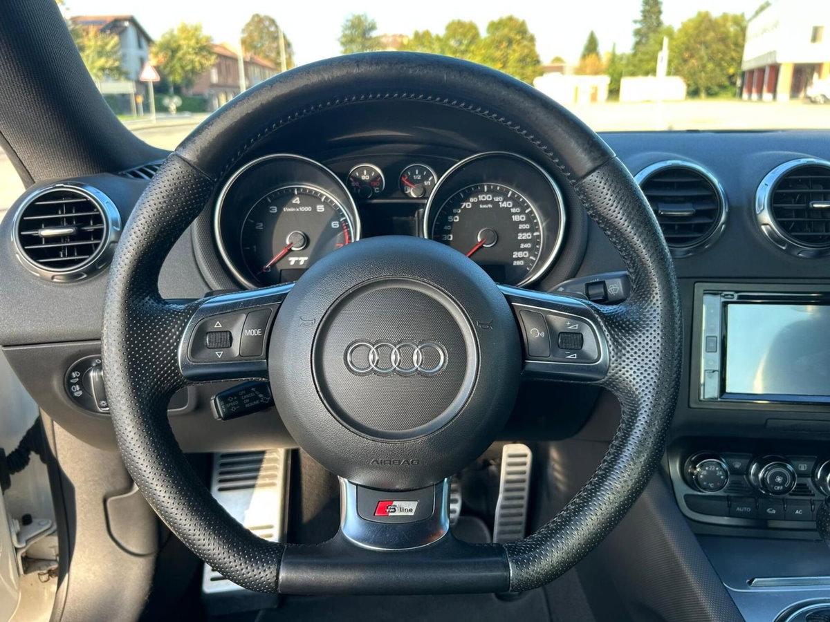 Audi TT Coupé Coupe 45 2.0 tfsi quattro s-tronic (9)