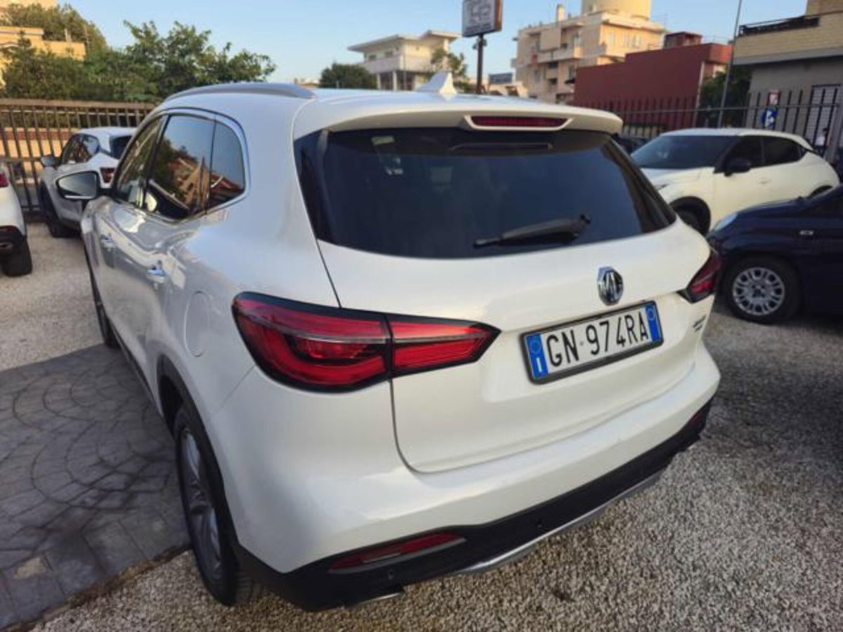 Mg EHS Plug-in Hybrid Exclusive (5)