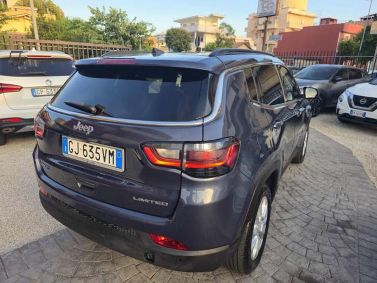 Jeep Compass 1.3 T4 190CV PHEV AT6 4xe Limited (5)