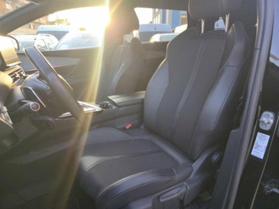 Peugeot 5008 PureTech Turbo 130 S&S EAT8 GT (11)