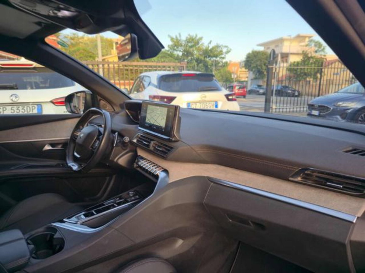 Peugeot 5008 PureTech Turbo 130 S&S EAT8 GT (8)
