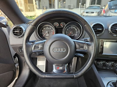 Audi TT Coupé Coupe 45 2.0 tfsi quattro s-tronic (13)