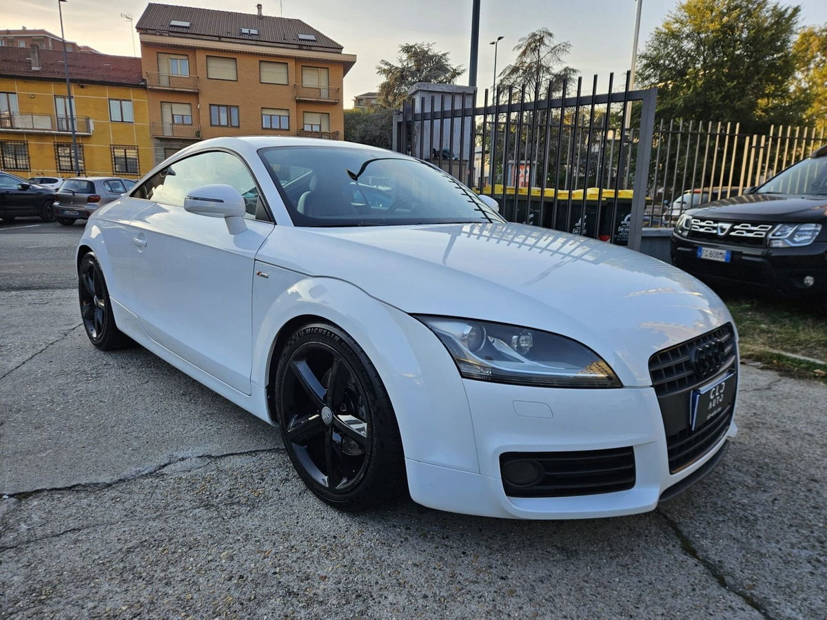 Audi TT Coupé Coupe 45 2.0 tfsi quattro s-tronic (3)