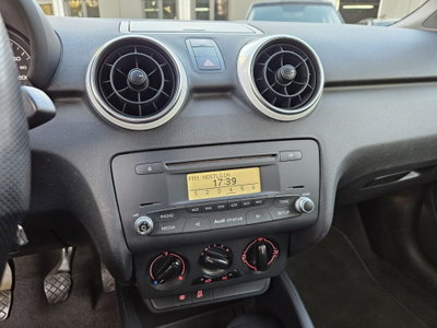 Audi A1 1.2 TFSI Ambition (12)