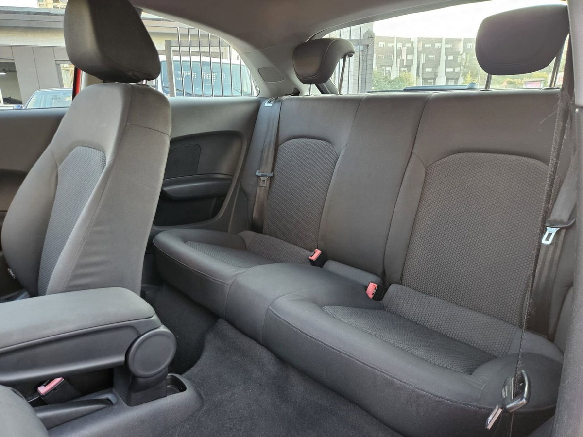 Audi A1 1.2 TFSI Ambition (8)