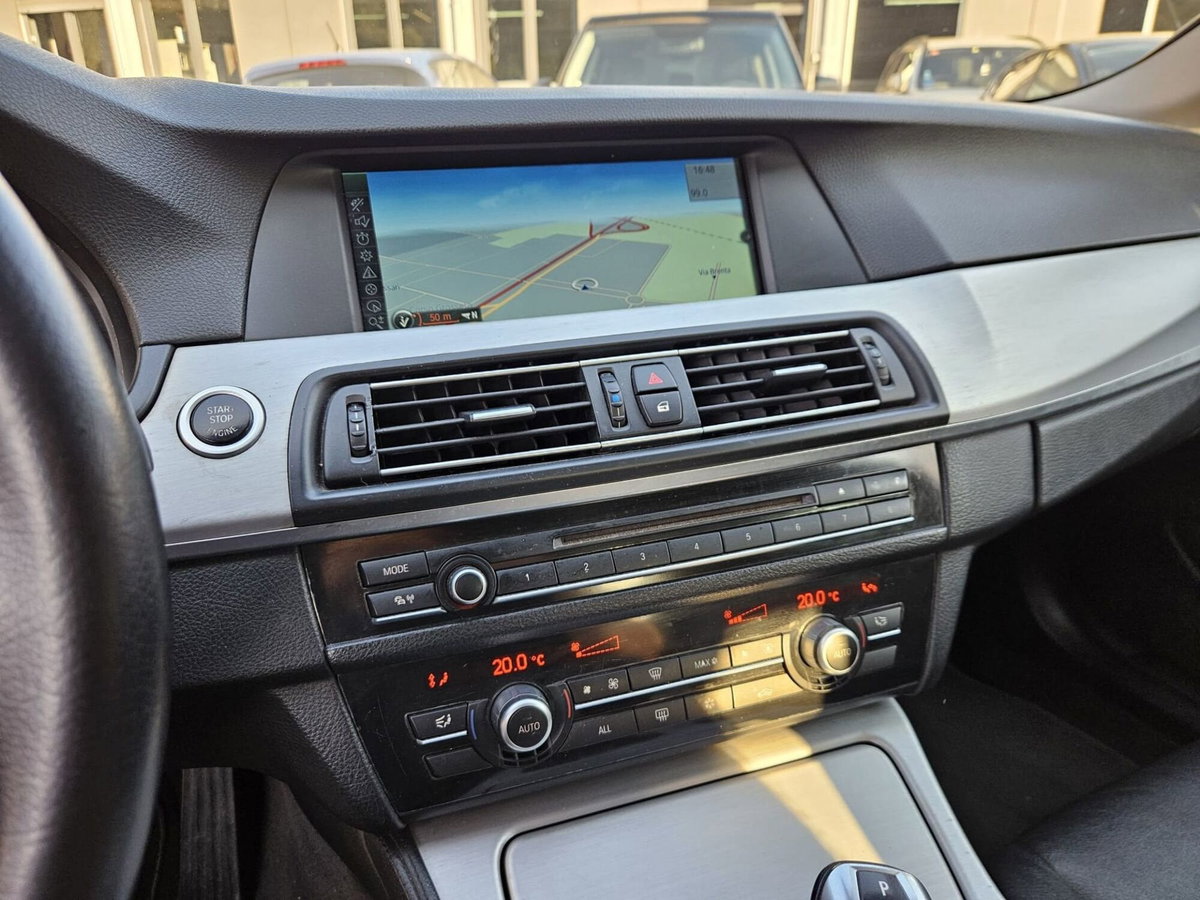 BMW Serie 5 520d Futura (12)