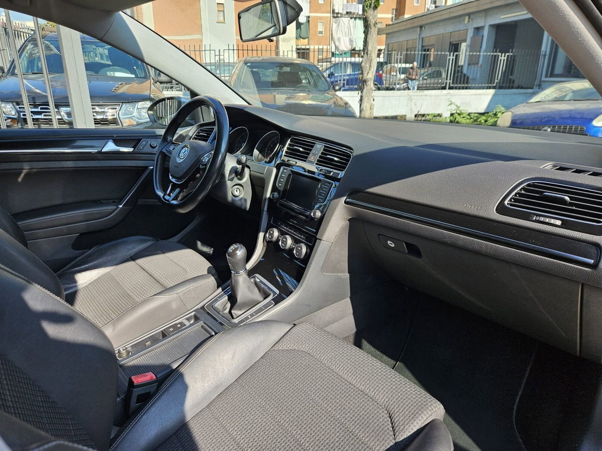 Volkswagen Golf 1.4 TSI 122CV 5p. Highline (11)