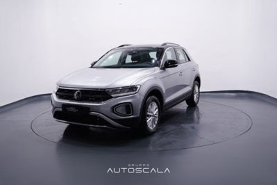 Volkswagen T-Roc 2.0 tdi Life 150cv dsg usata
