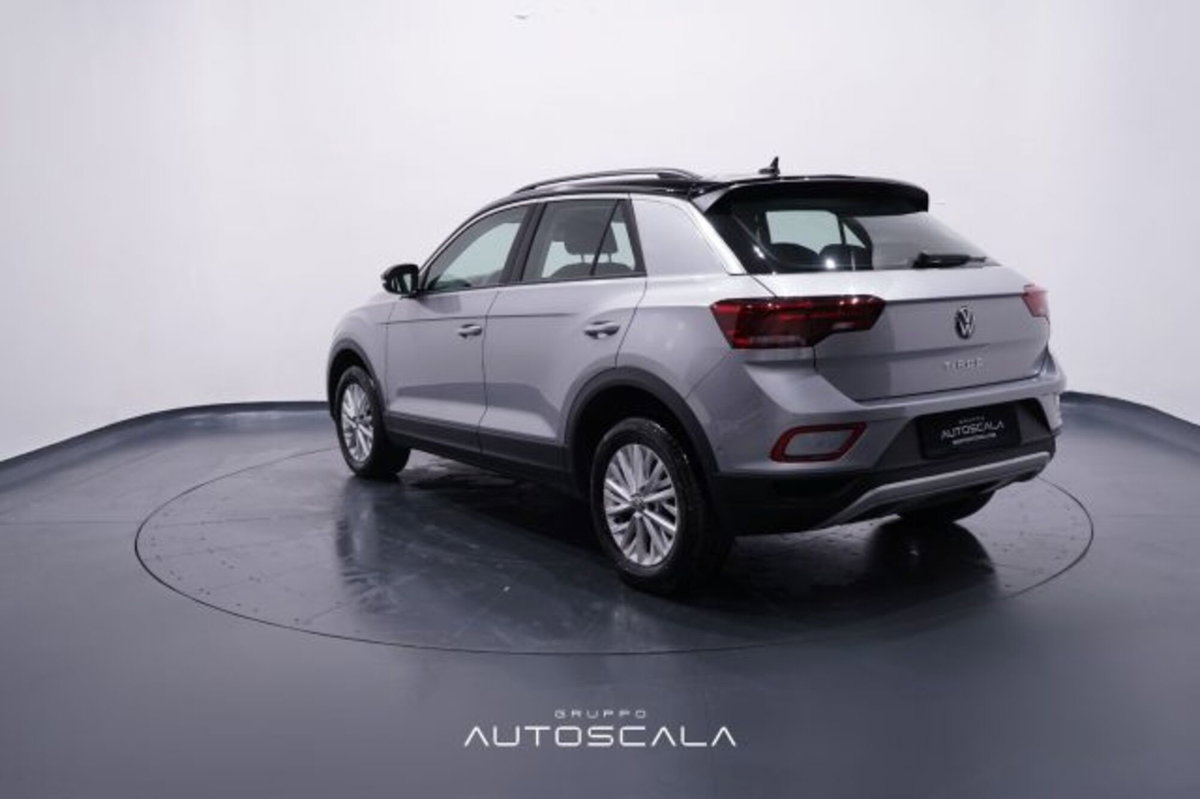 Volkswagen T-Roc 2.0 tdi Life 150cv dsg (4)