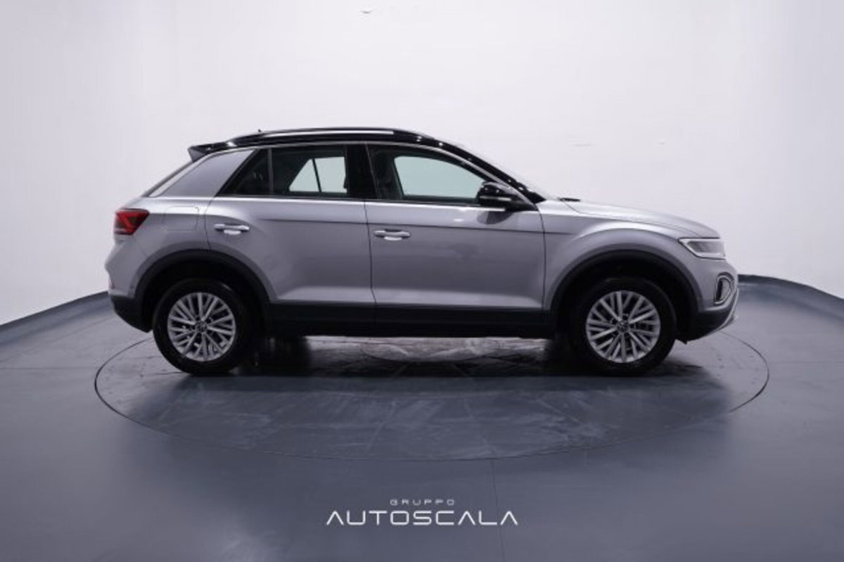 Volkswagen T-Roc 2.0 tdi Life 150cv dsg (7)