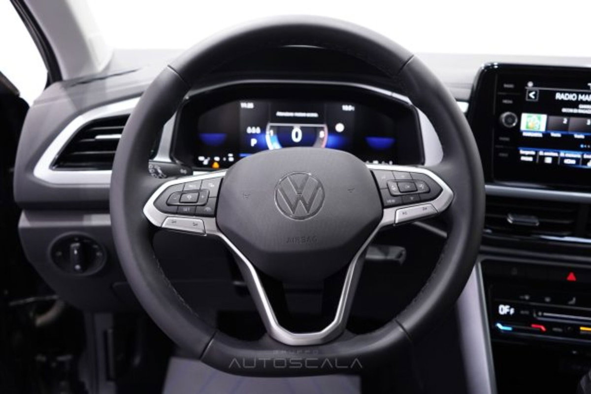 Volkswagen T-Roc 2.0 tdi Life 150cv dsg (13)
