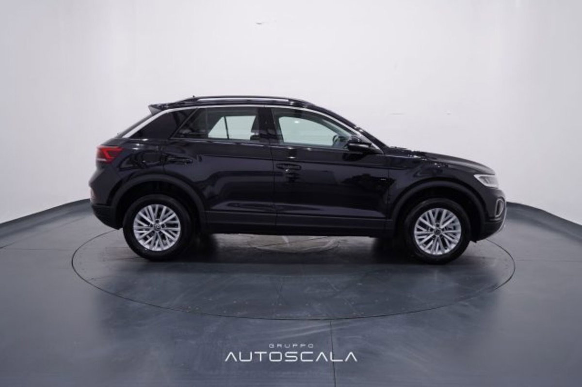 Volkswagen T-Roc 2.0 tdi Life 150cv dsg (7)