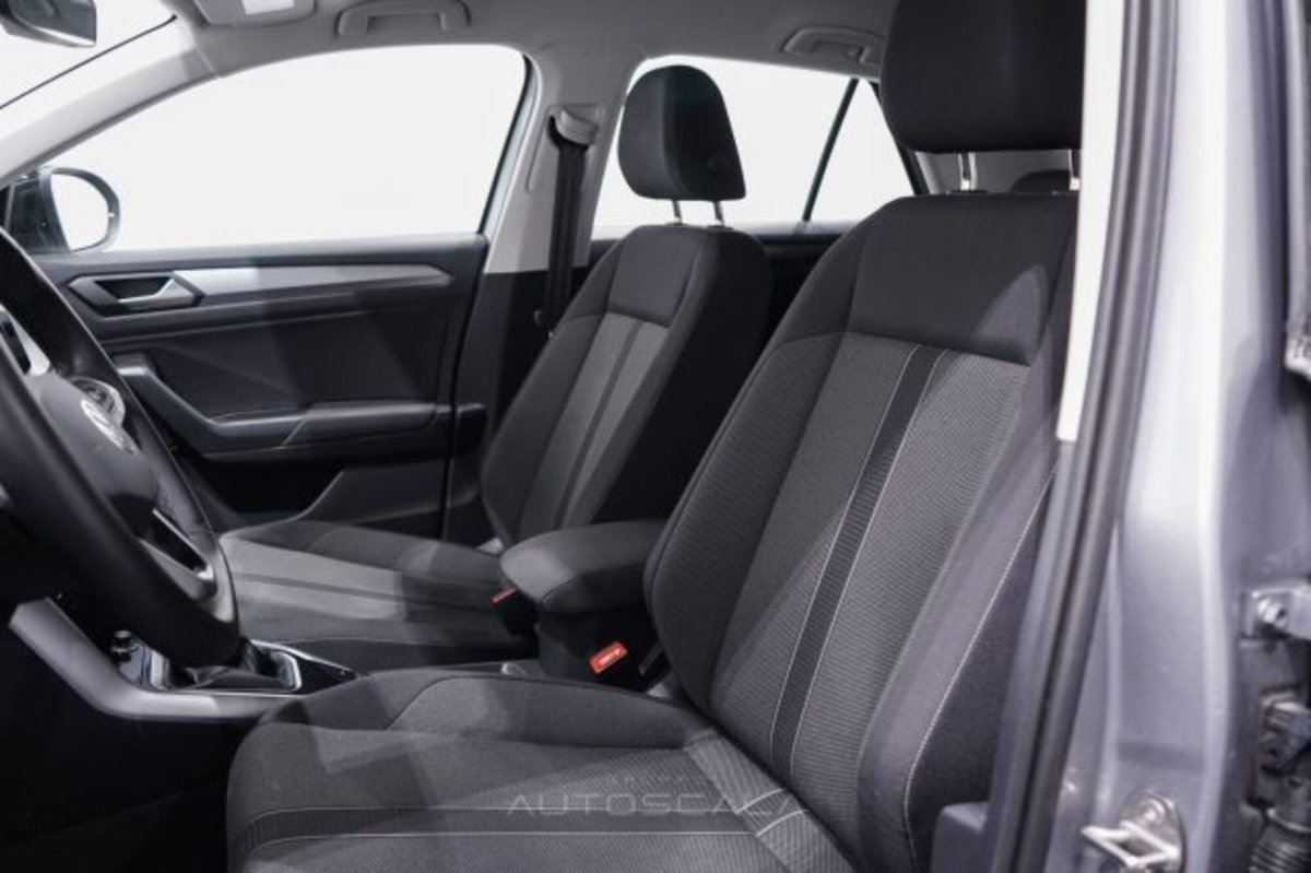 Volkswagen T-Roc 2.0 tdi Life 150cv dsg (11)
