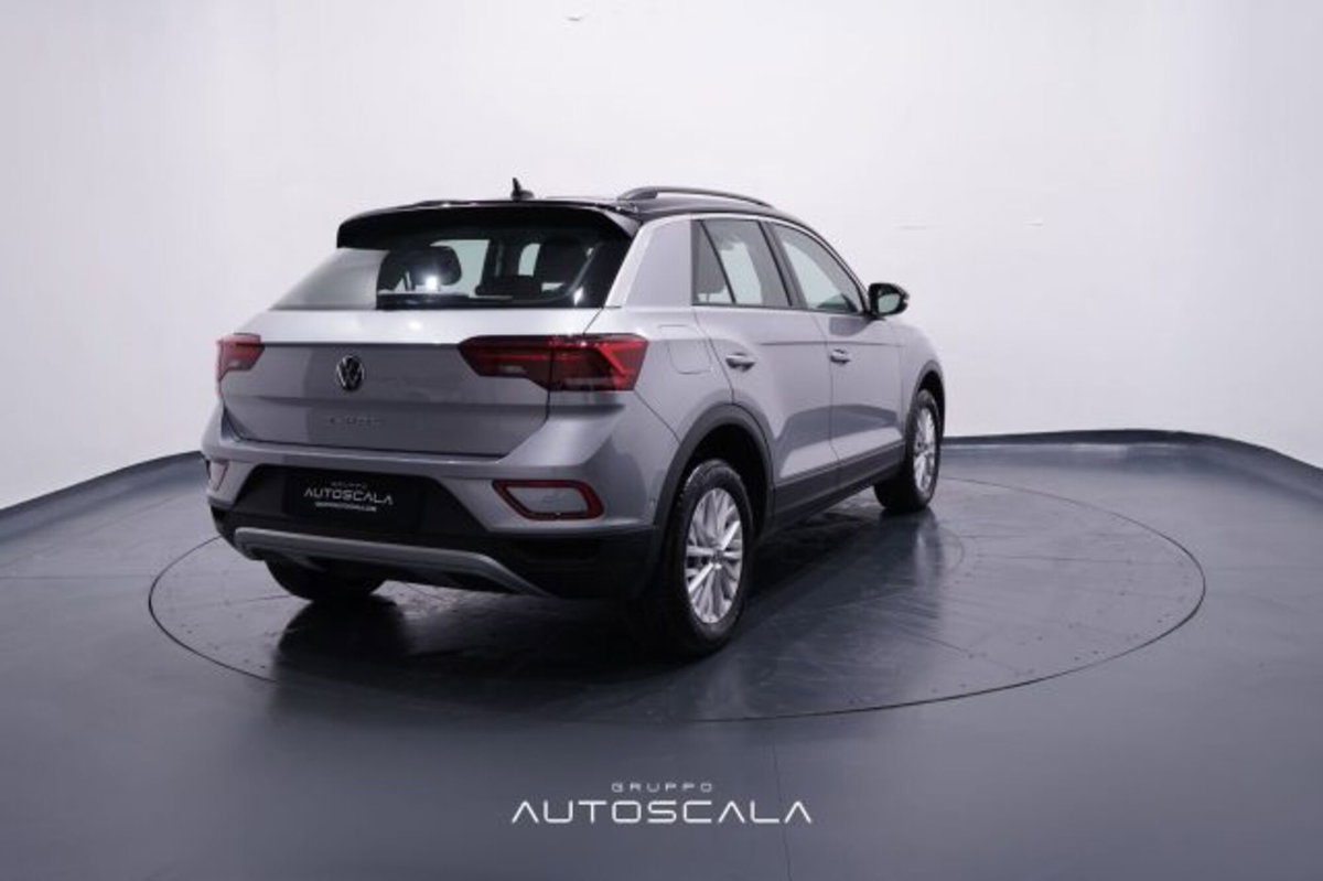 Volkswagen T-Roc 2.0 tdi Life 150cv dsg (6)