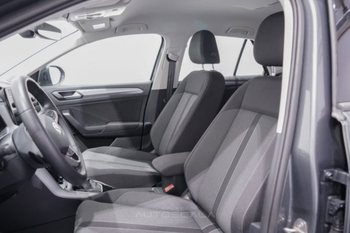 Volkswagen T-Roc 2.0 tdi Life 150cv dsg (11)