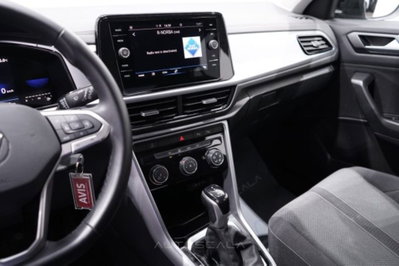 Volkswagen T-Roc 2.0 tdi Life 150cv dsg (17)