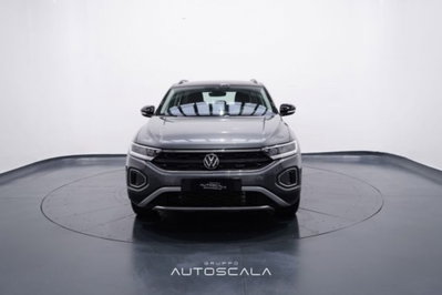 Volkswagen T-Roc 2.0 tdi Life 150cv dsg (2)