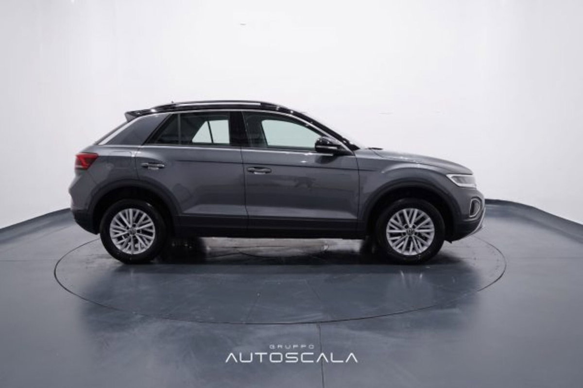 Volkswagen T-Roc 2.0 tdi Life 150cv dsg (7)