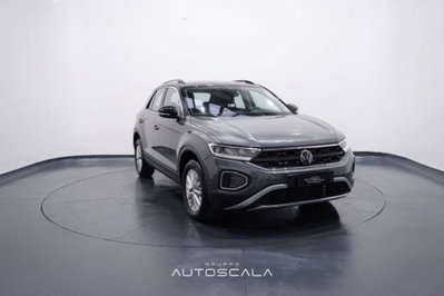 Volkswagen T-Roc 2.0 tdi Life 150cv dsg (8)