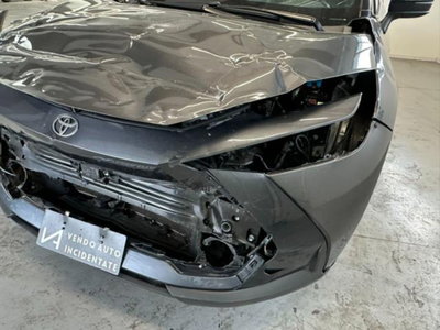Toyota Toyota C-HR 1.8 hv Lounge fwd e-cvt (10)