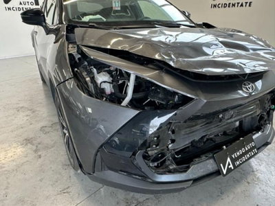 Toyota Toyota C-HR 1.8 hv Lounge fwd e-cvt (9)