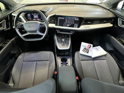 Audi Q4 Q4 50 e-tron quattro Business Advanced (16)