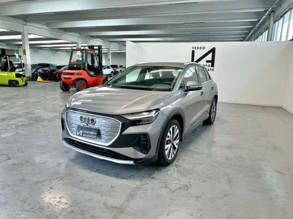 Audi Q4 Q4 50 e-tron quattro Business Advanced (3)