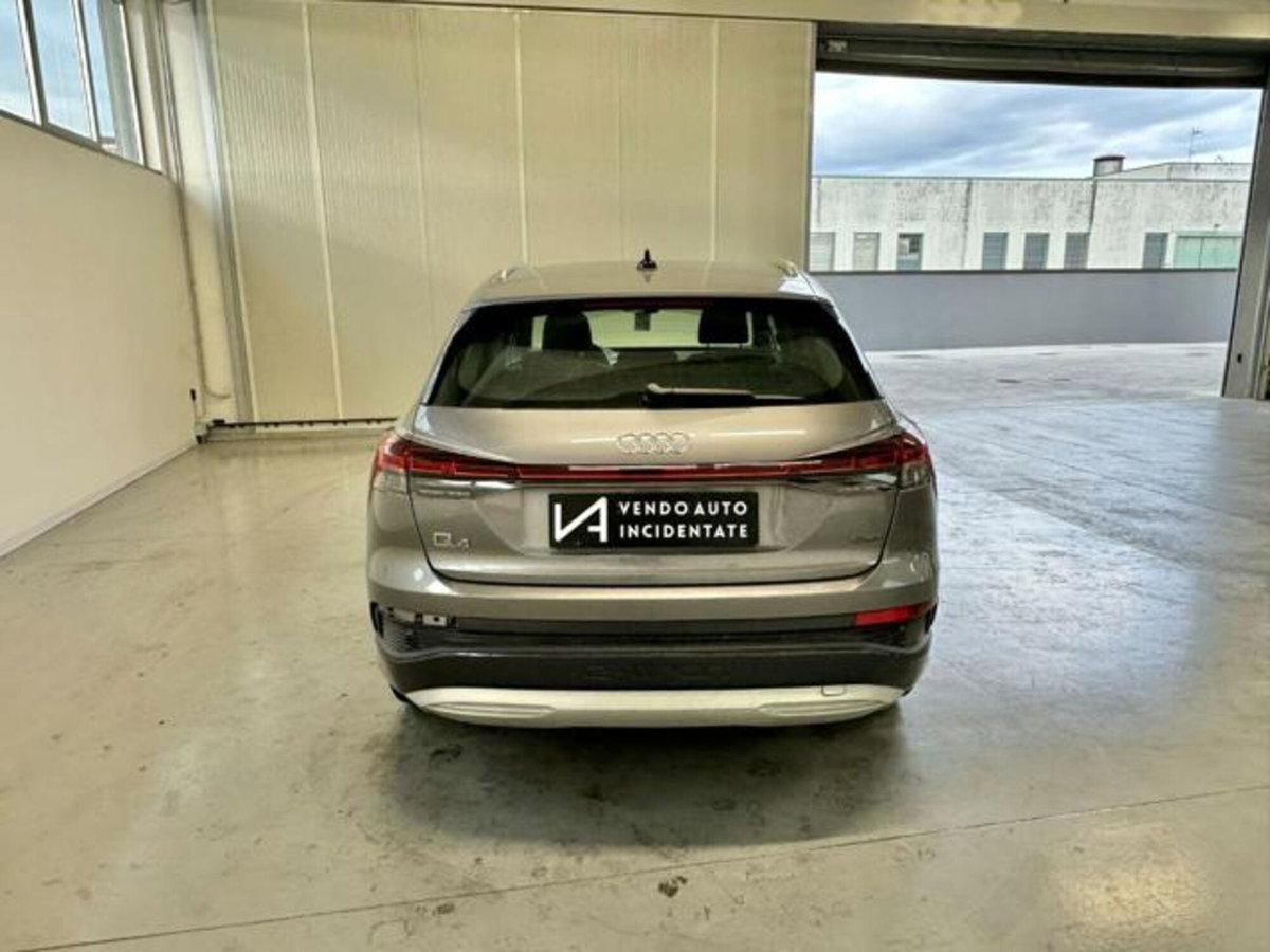 Audi Q4 Q4 50 e-tron quattro Business Advanced (6)