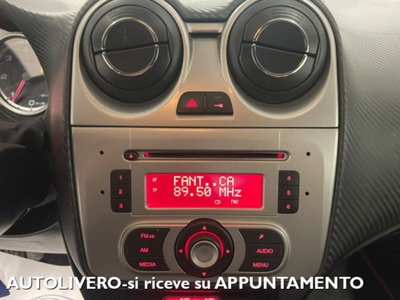 Alfa Romeo MiTo 1.3 JTDm-2 95 CV S&S Distinctive (13)