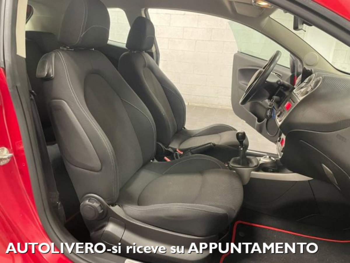 Alfa Romeo MiTo 1.3 JTDm-2 95 CV S&S Distinctive (8)