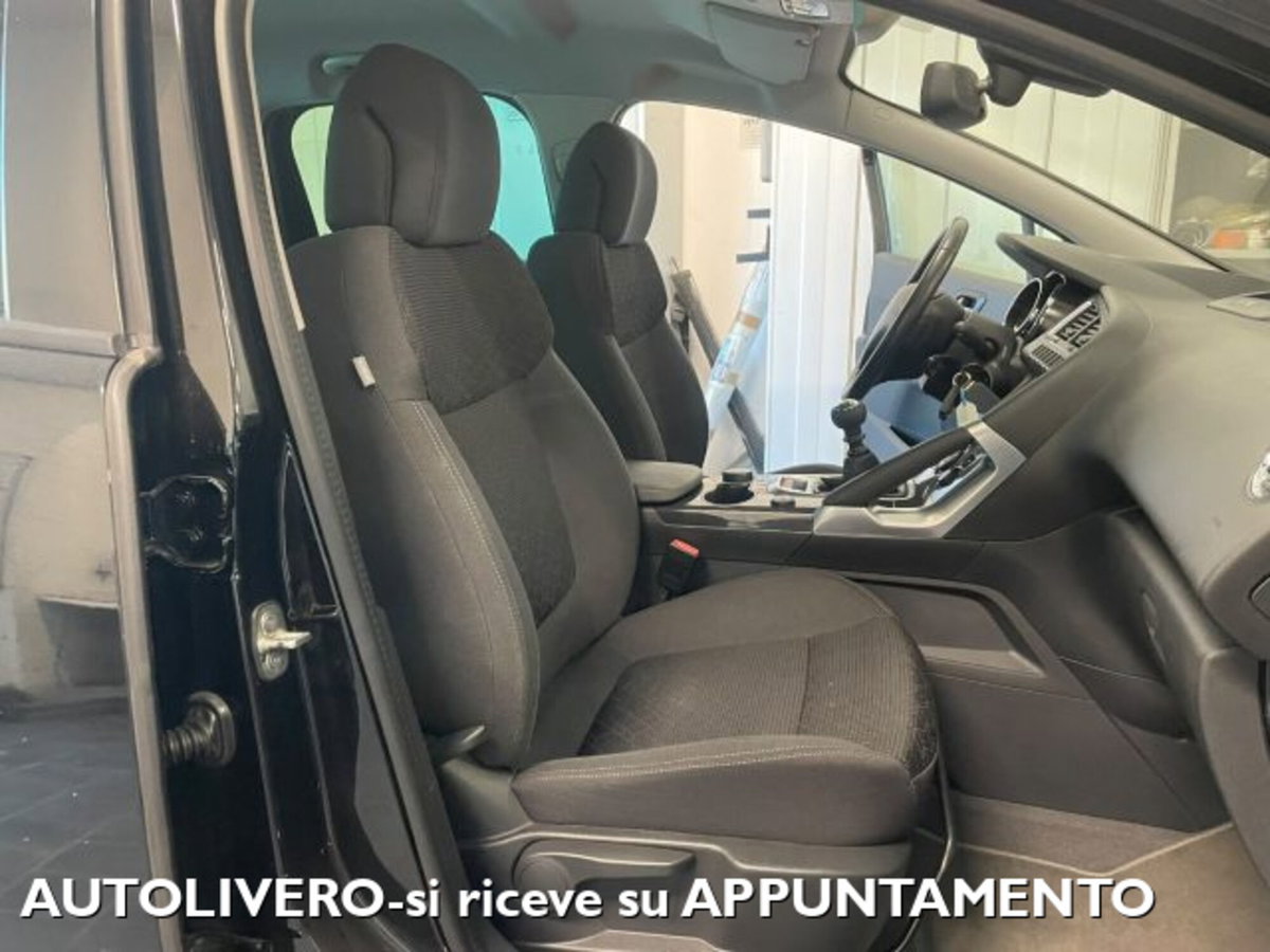 Peugeot 3008 2.0 HDi 150CV Business (11)
