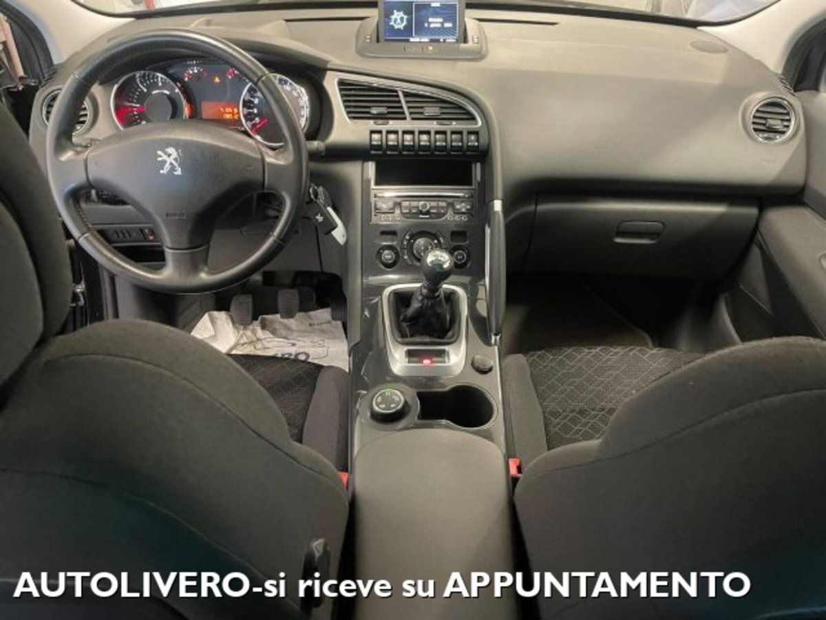 Peugeot 3008 2.0 HDi 150CV Business (9)