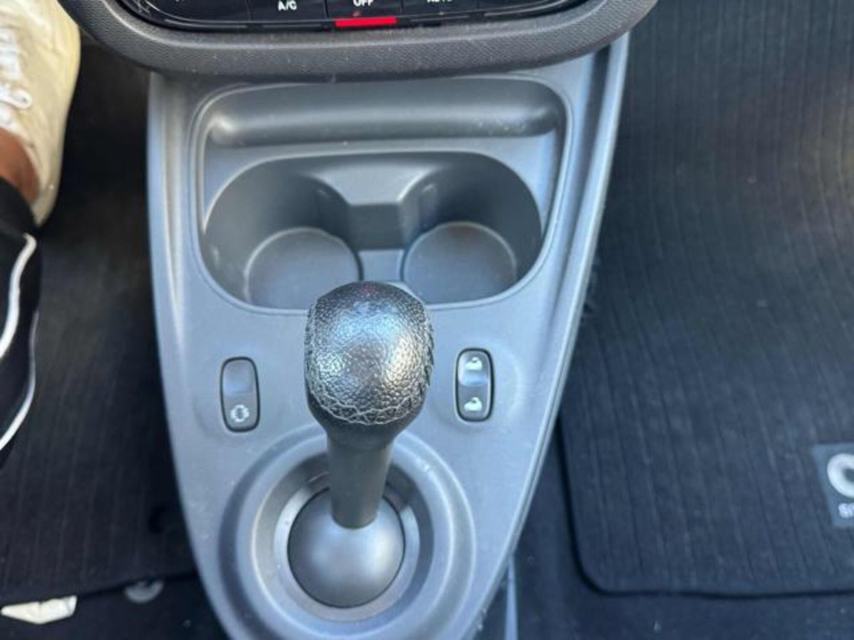 smart Fortwo Cabrio 90 0.9 T twinamic cabrio Passion (13)