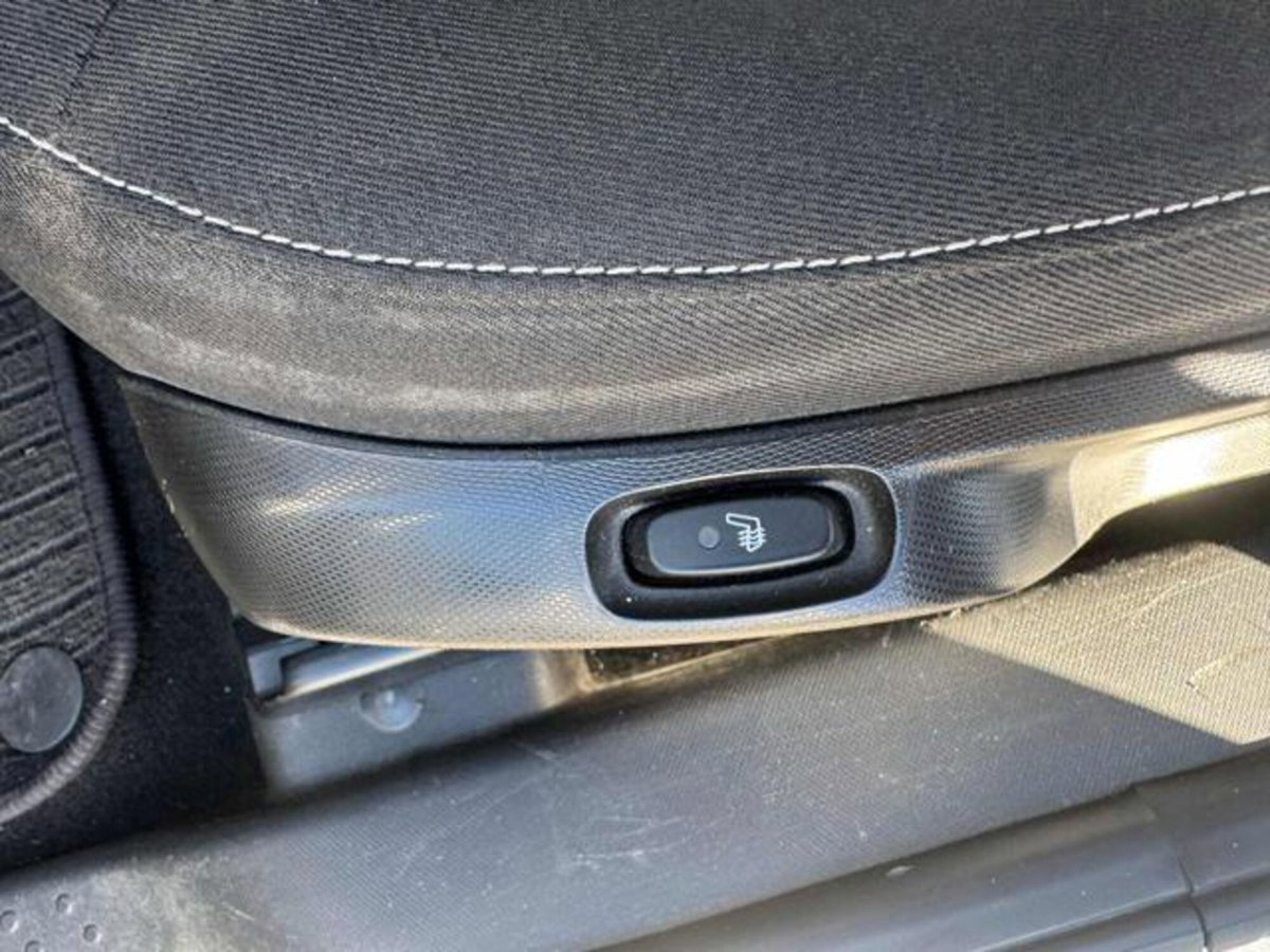 smart Fortwo Cabrio 90 0.9 T twinamic cabrio Passion (9)