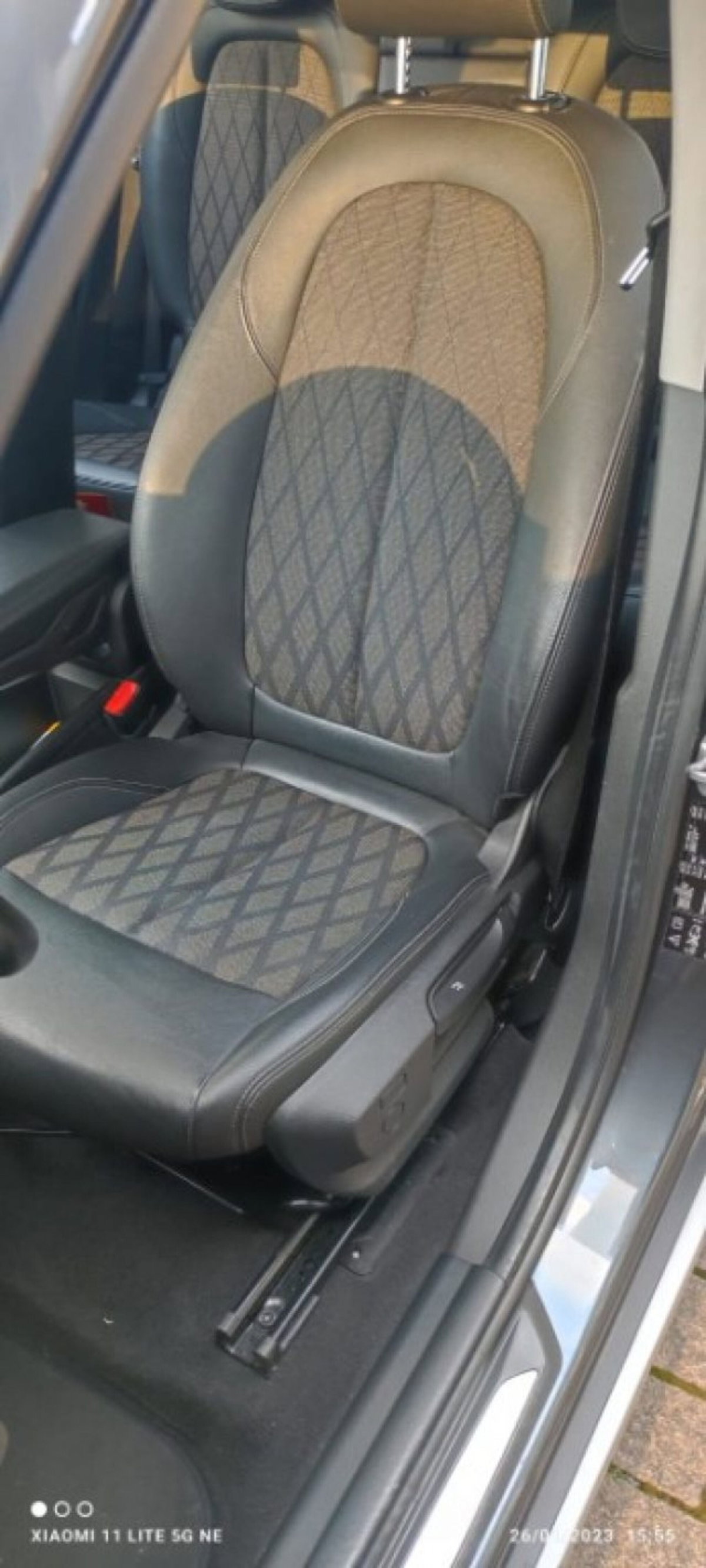 BMW X1 xDrive18d xLine Plus (10)